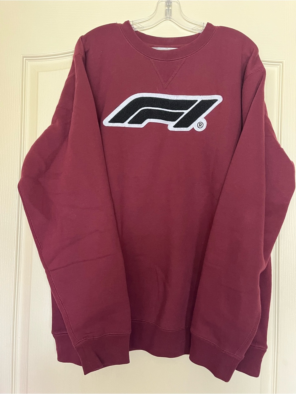 Formula 1 F1 Official Las Vegas Grand Prix Crewneck Sweatshirt NWT Large